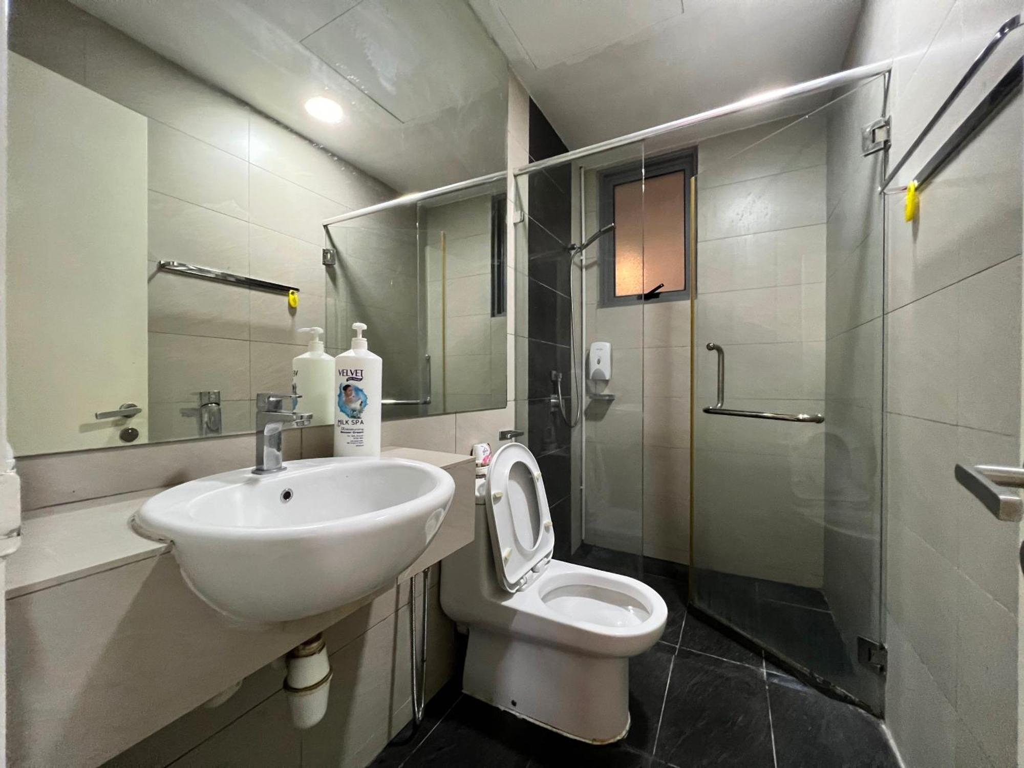 Capital O 90987 The Loft Residences Homestay @ Imago Shopping Mall 2 Kampong Sembulan 외부 사진